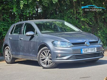 VOLKSWAGEN GOLF 2.0 TDI BlueMotion Tech SE Nav Euro 6 (s/s) 5dr