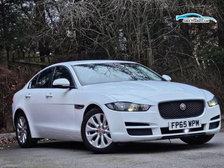 JAGUAR XE 2.0d SE Euro 6 (s/s) 4dr